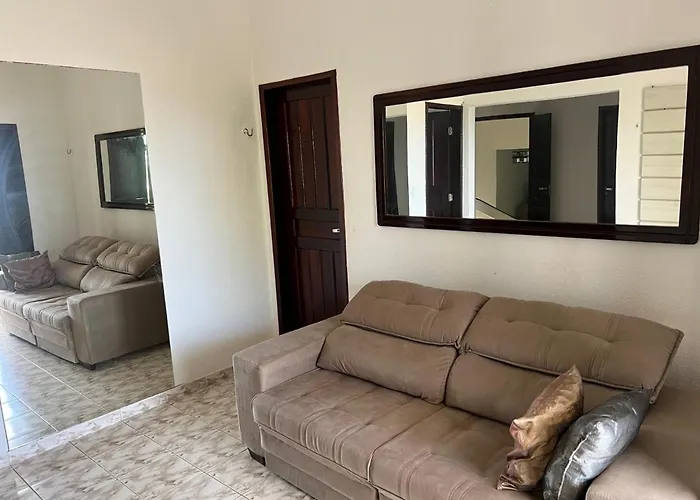 Casa em FRENTE À PRAIA, ao lado do Nord Hotel - Tabatinga